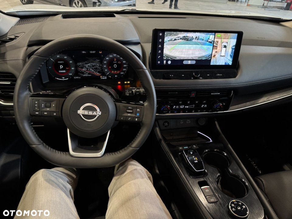 Nissan X-Trail - 12