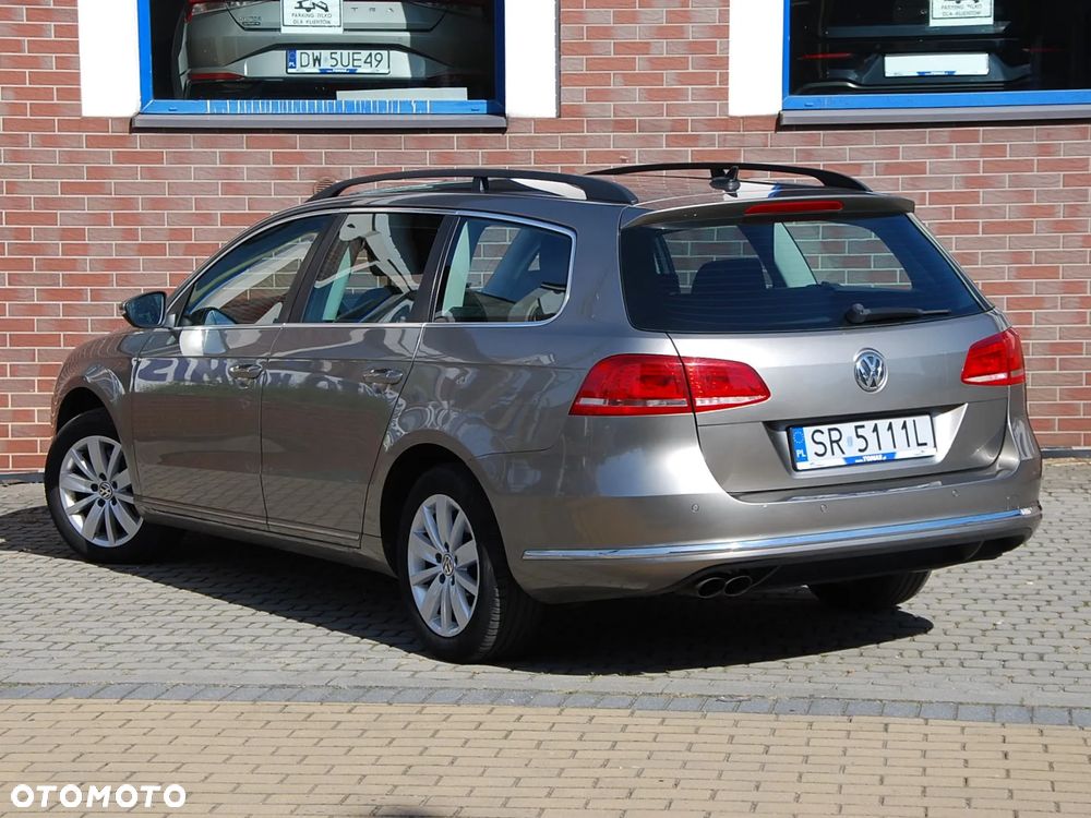 Volkswagen Passat Variant 2.0 Blue TDI SCR Business Edition - 23