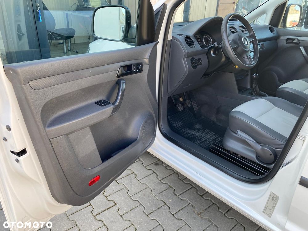 Volkswagen CADDY - 10