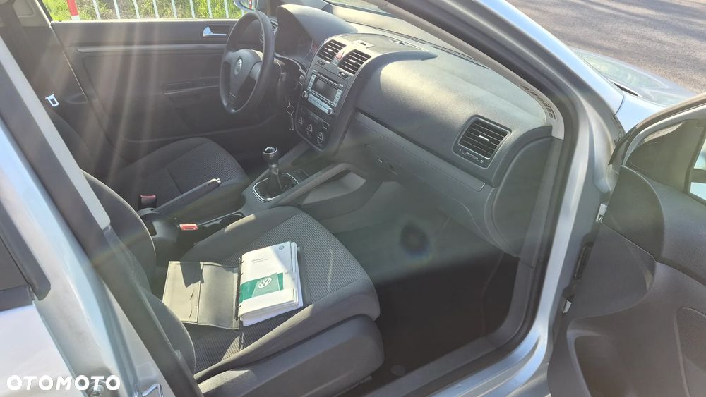 Volkswagen Golf 1.6 Team - 7