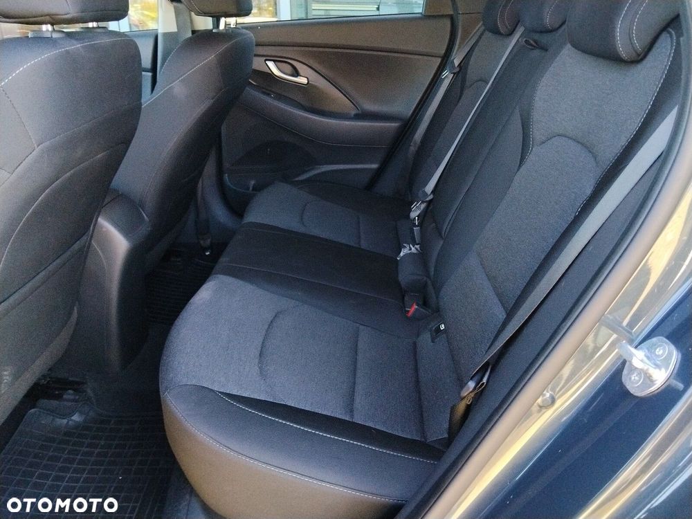 Hyundai i30 1.5 T-GDI 48V Smart - 39