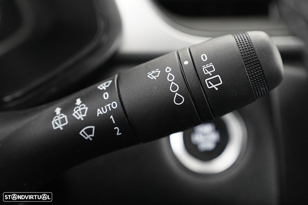 Renault Captur 1.0 TCe Techno Bi-Fuel - 17