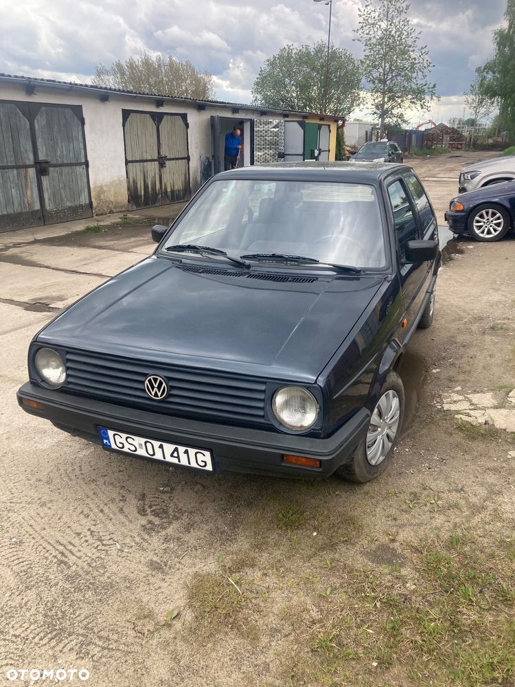 Volkswagen Golf 1.8 CL - 4