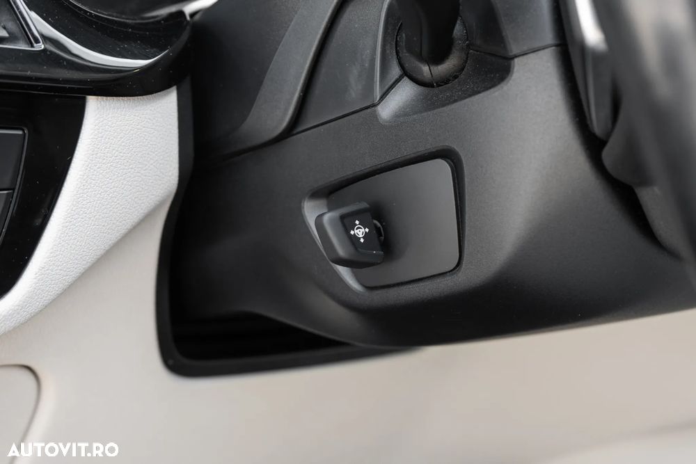 BMW Seria 5 540i xDrive AT - 19