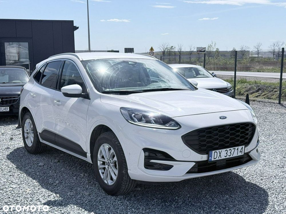 Ford Kuga 2.5 Duratec FHEV TITANIUM - 3