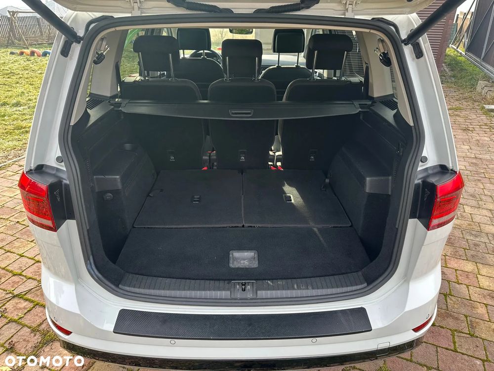 Volkswagen Touran 1.5 TSI EVO Highline DSG - 8