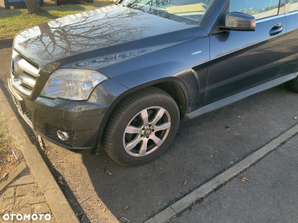 Mercedes-Benz GLK 220 CDI DPF 4Matic BlueEFFICIENCY 7G-TRONIC - 2