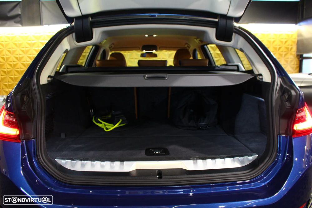 BMW 320 e Line Sport Auto - 23