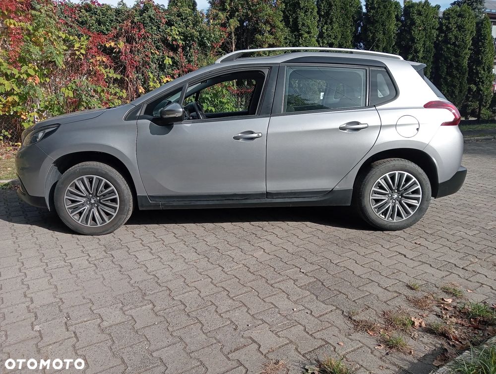 Peugeot 2008 PureTech 82 Style - 11