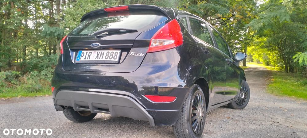 Ford Fiesta - 22