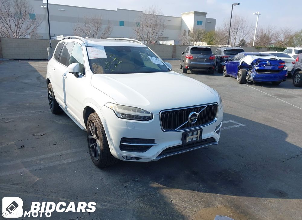 Volvo XC 90 - 1