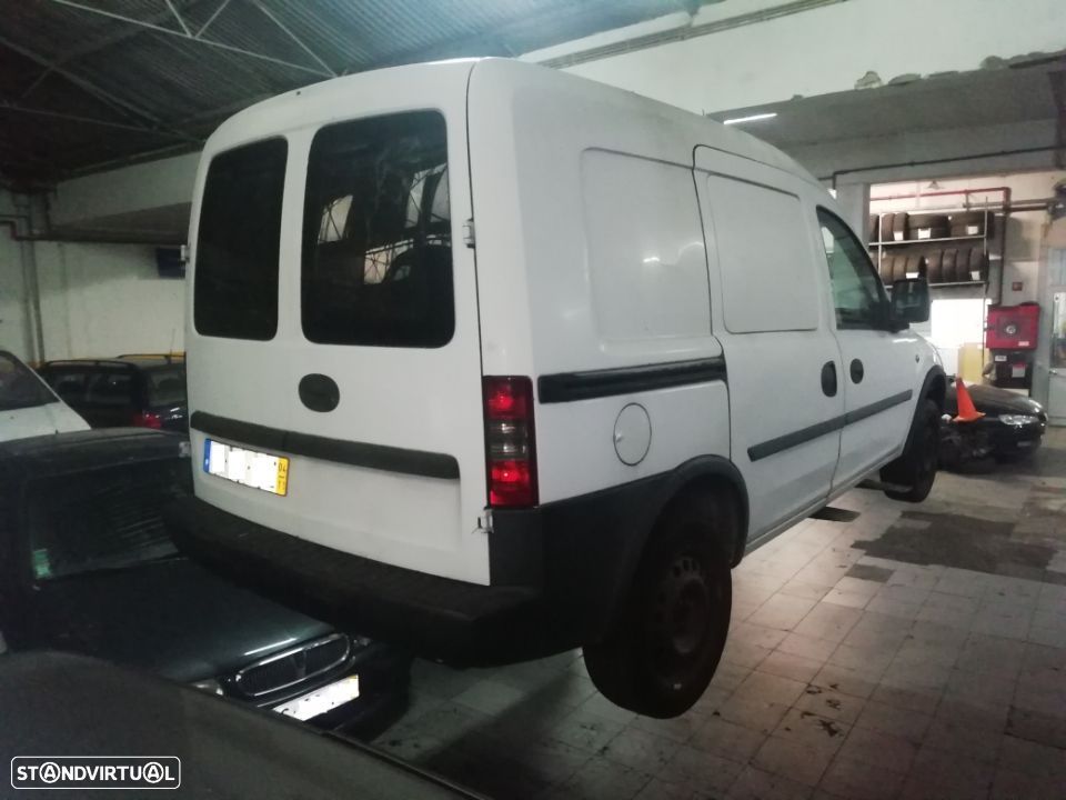 Opel Combo C - 1