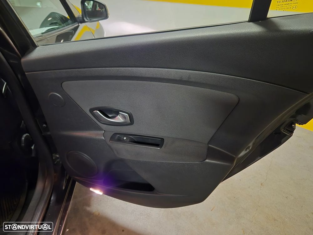 Renault Mégane Sport Tourer 1.5 dCi Dynamique - 40