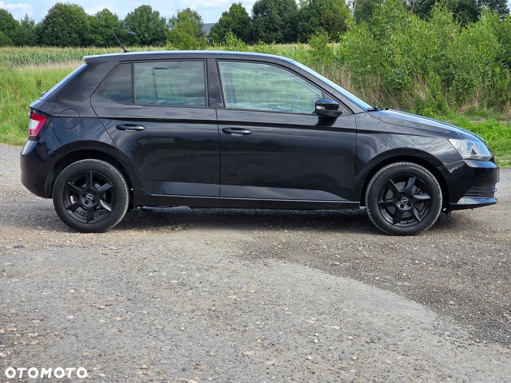 Skoda Fabia 1.2 TSI DSG Edition - 4