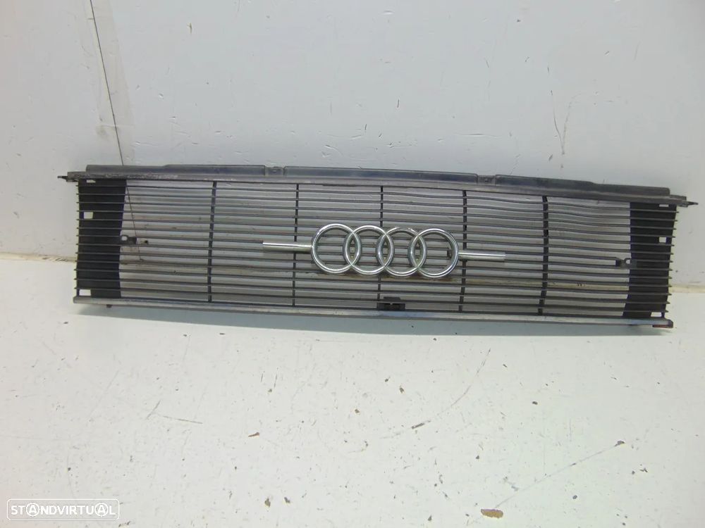 Audi 80 grelha - 1