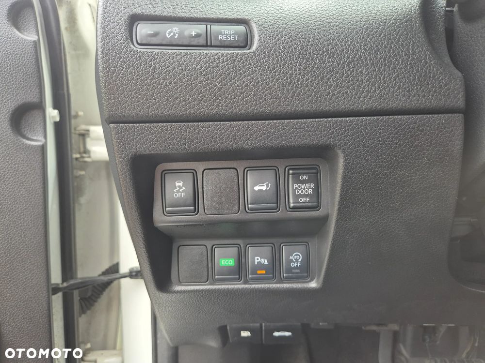 Nissan X-Trail 1.6 DCi Tekna 2WD EU6 - 35