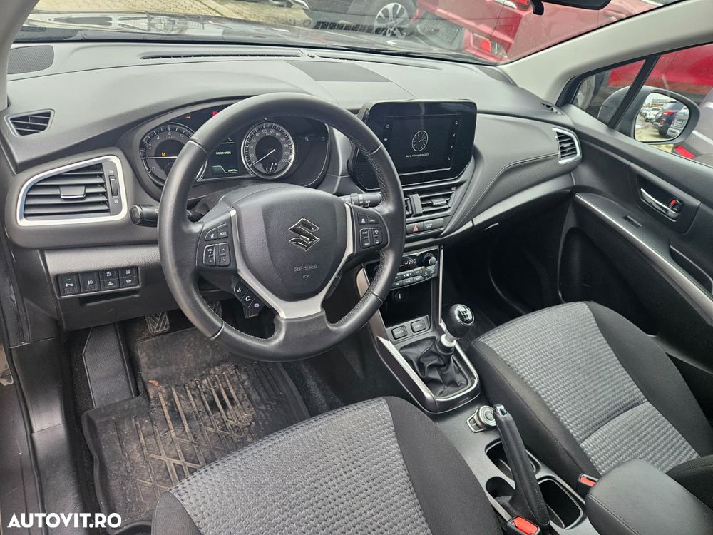 Suzuki S-Cross 1.4 Boosterjet Mild Hybrid AllGrip Passion - 5