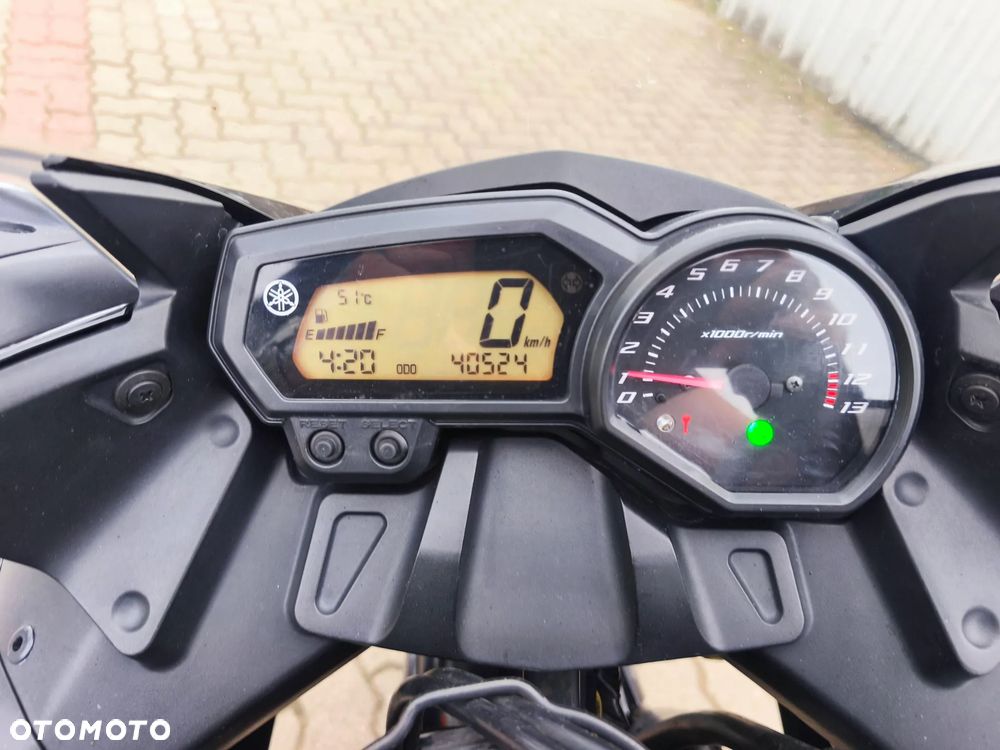 Yamaha XJ - 8