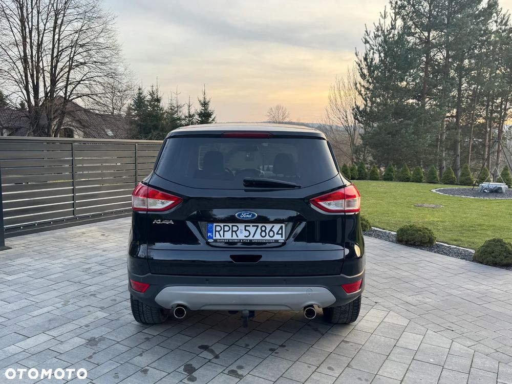 Ford Kuga 2.0 TDCi 4x4 Titanium - 3
