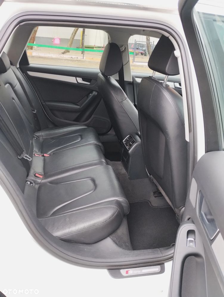 Audi A4 Avant 1.8 TFSI S line Sportpaket - 14