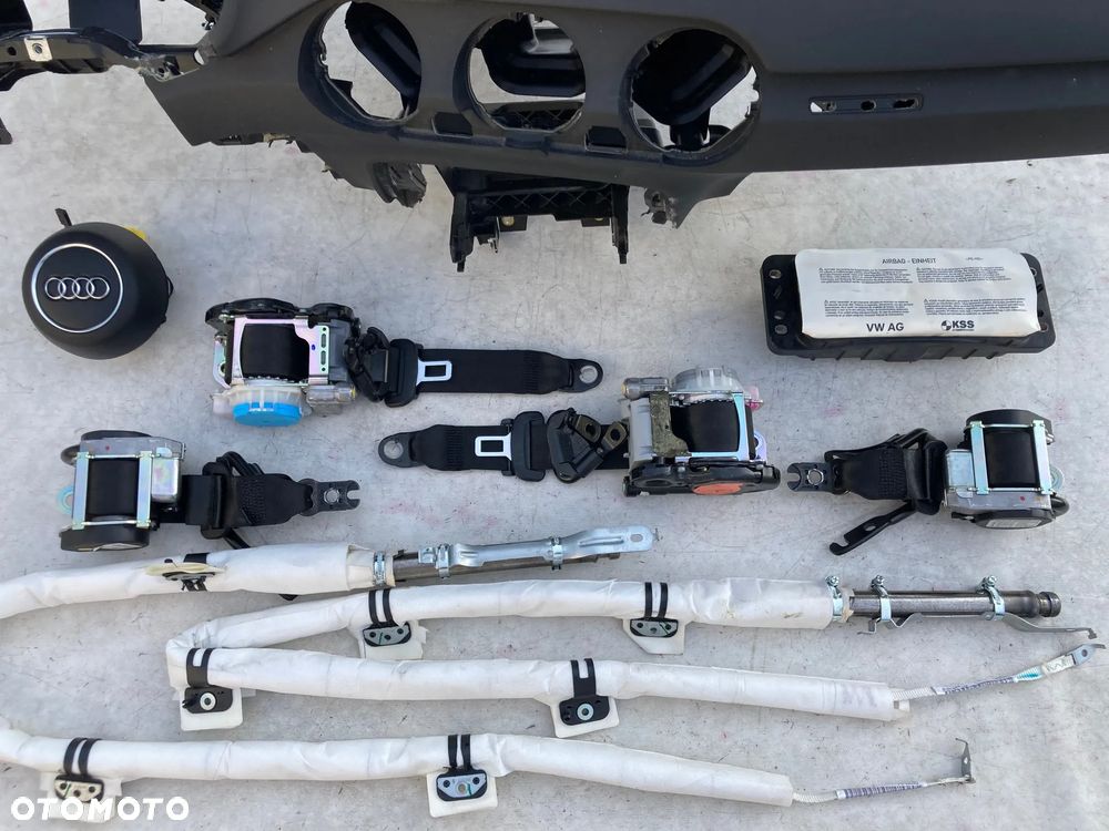 AUDI TT 8S COUPE CABRIO ROADSTER DESKA KONSOLA KOKPIT PULPIT PÓŁKA PARAPET PODUSZKI POWIETRZNE PODUSZKA POWIETRZNA KIEROWCY PASAŻERA PASY PAS wymiana od ręki Raz2 !!! - 7