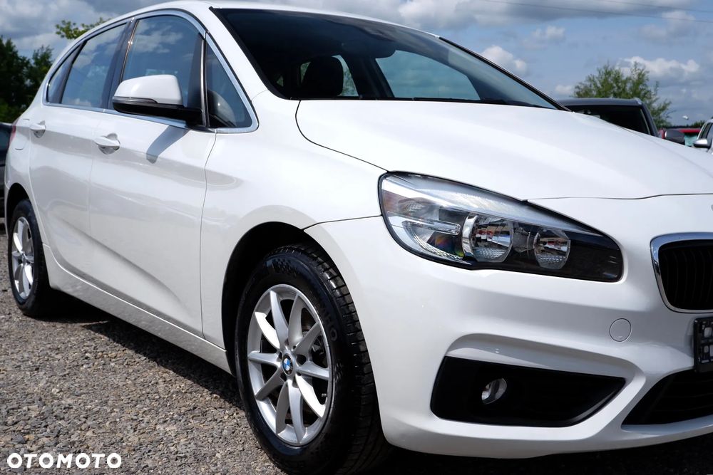 BMW Seria 2 216d Advantage - 2