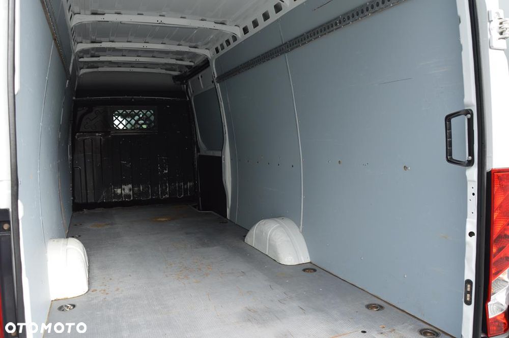 Iveco Daily - 27