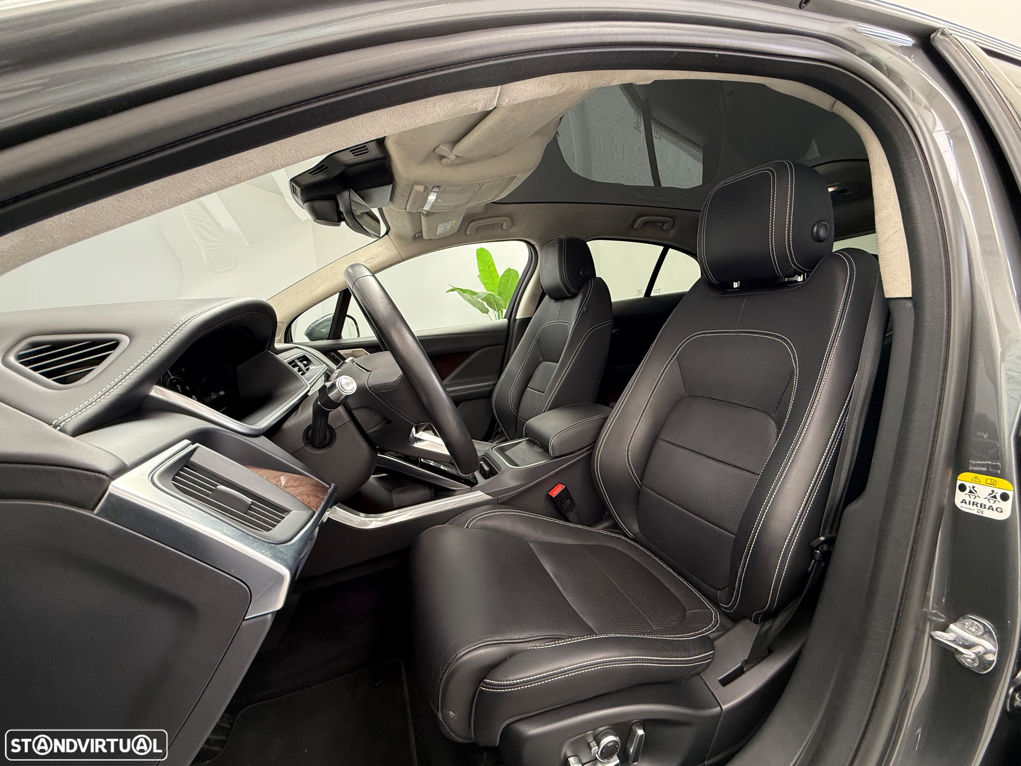 Jaguar I-Pace EV400 AWD First Edition - 7