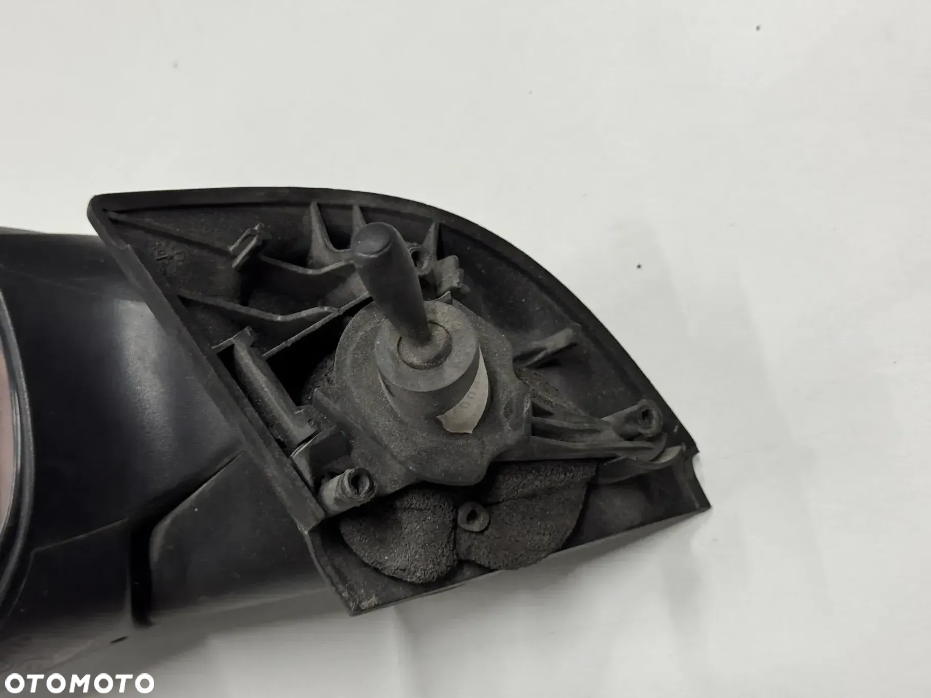 LUSTERKO ZEWNĘTRZNE LEWE CITROEN C3	2002- - 3