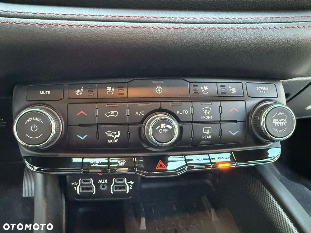 Dodge Durango - 9
