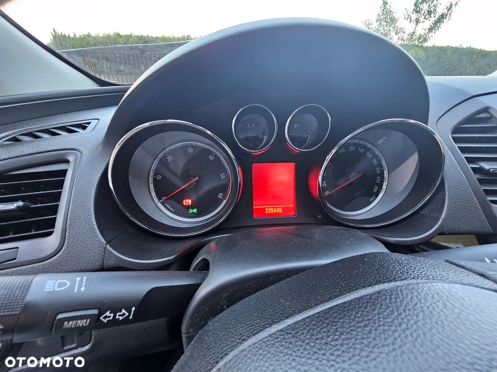 Opel Insignia 2.0 CDTI Cosmo - 9