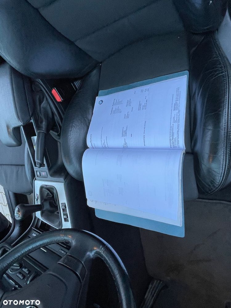 BMW Seria 3 323Ci - 19