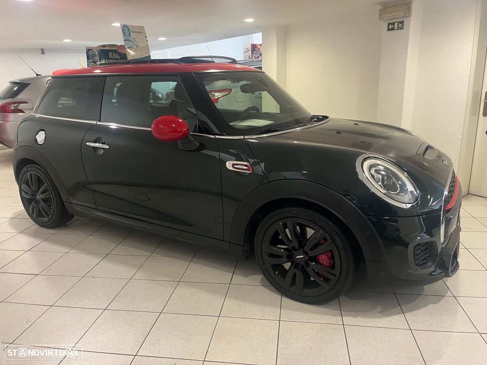 MINI 3 Portas John Cooper Works Auto Desportiva - 8