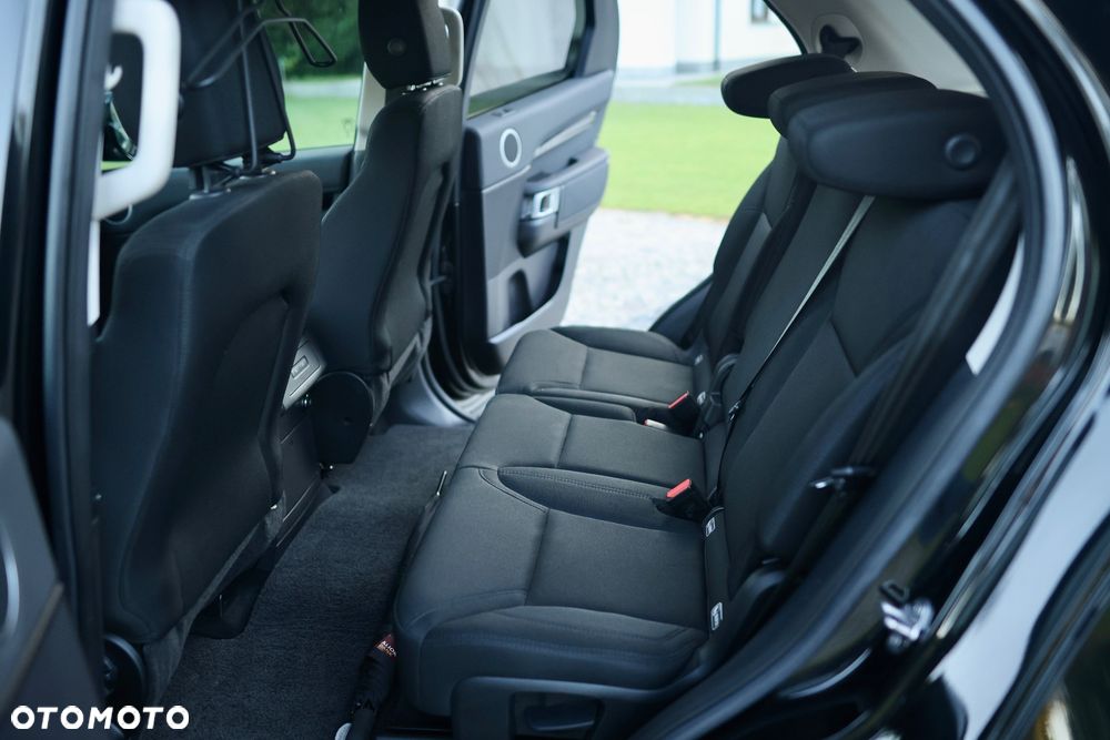 Land Rover Discovery 2.0 Sd4 - 19