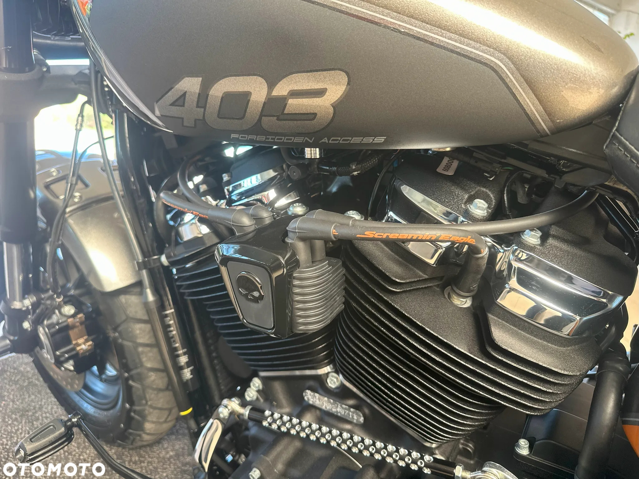 Harley-Davidson Softail Fat Bob - 28