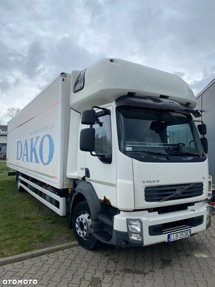 Volvo FL - 3