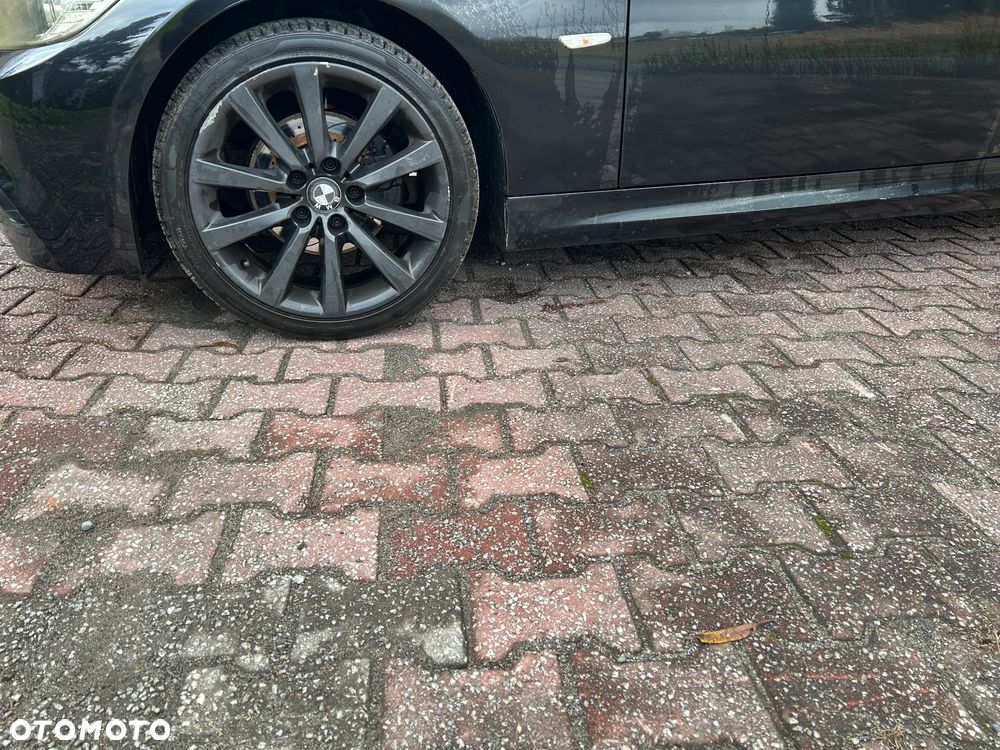 BMW Seria 3 318d - 9