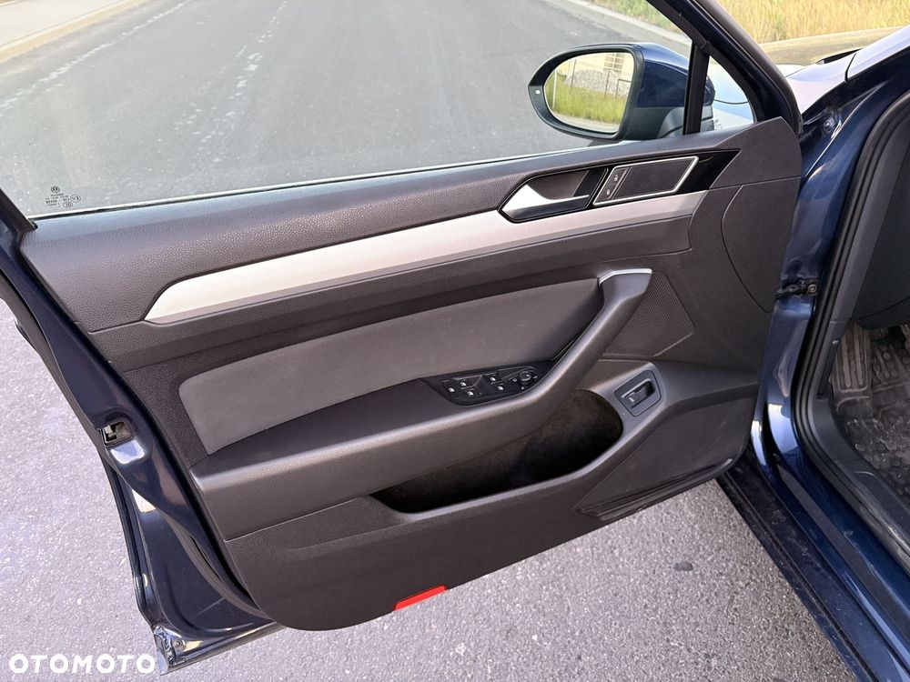 Volkswagen Passat 2.0 TDI BMT Comfortline - 5