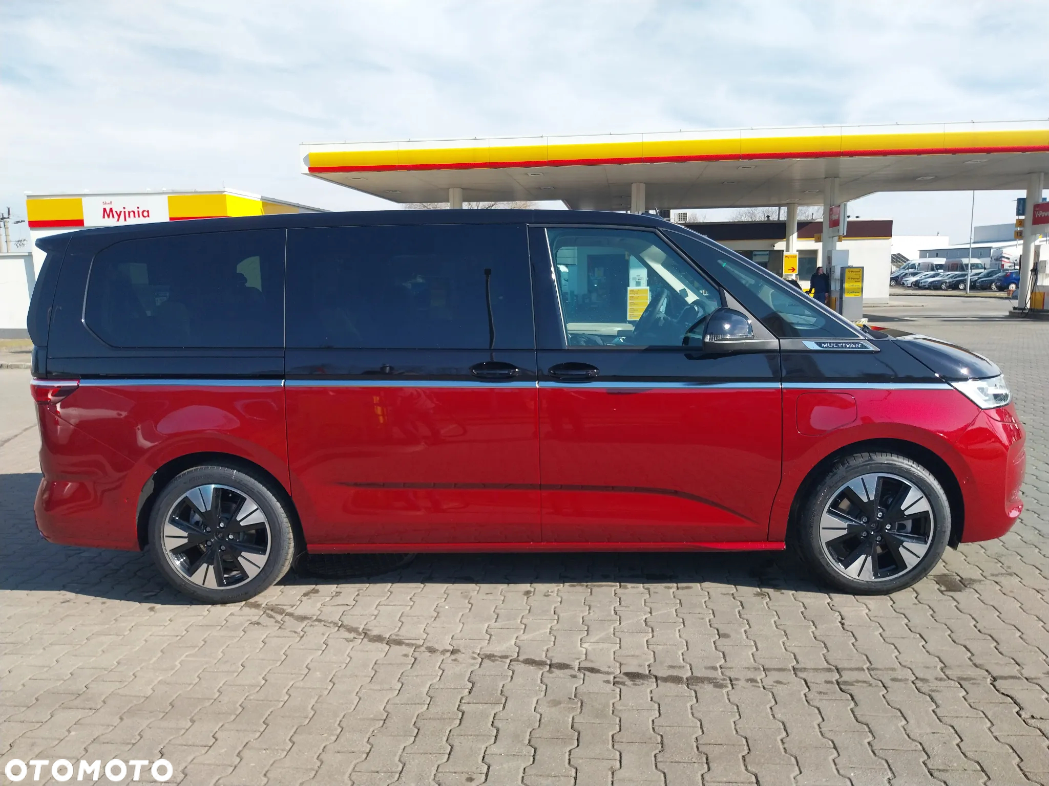 Volkswagen Multivan - 8