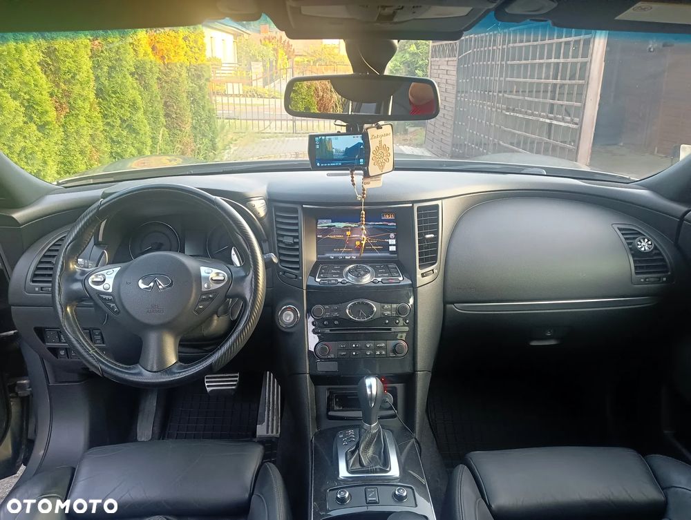 Infiniti QX70 3.0d S Premium - 13