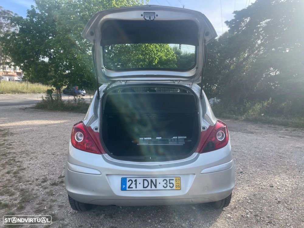 Opel Corsa 1.3 CDTi - 9