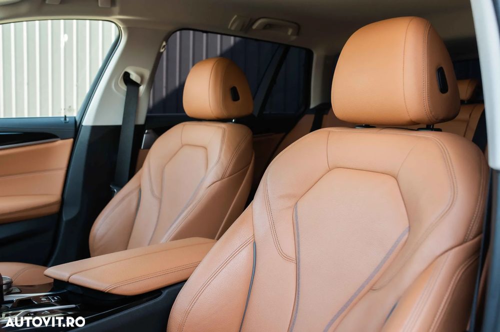 BMW Seria 5 530e xDrive Aut. Luxury Line - 15