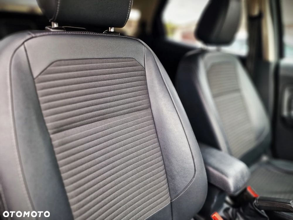 Ford EcoSport 1.0 EcoBoost TITANIUM X - 28