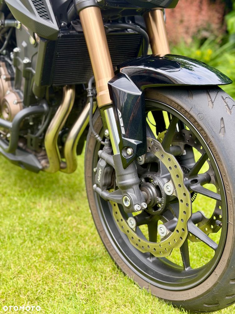 Honda CB - 14