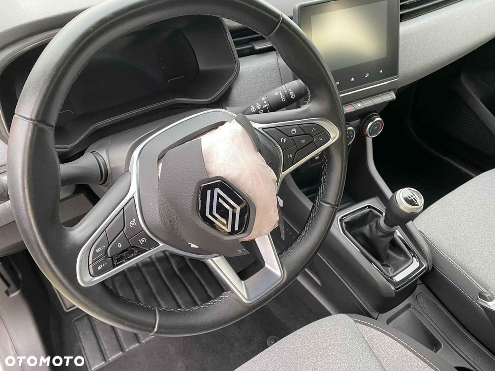 Renault Clio BLUE dCi 100 EVOLUTION - 17