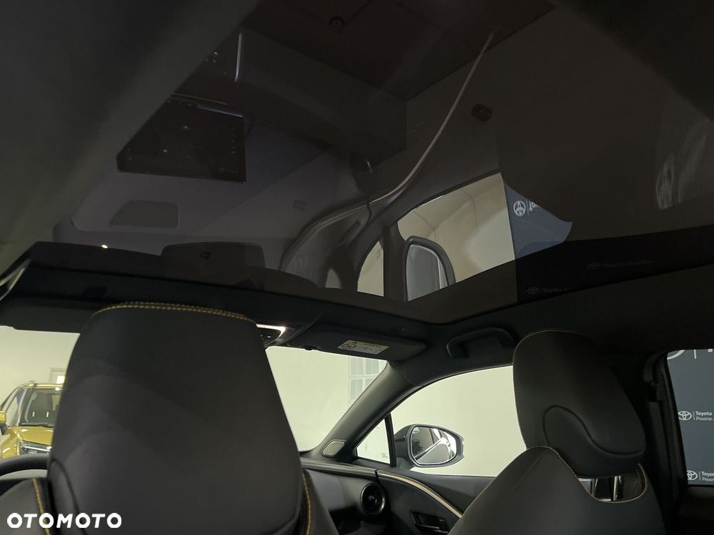 Toyota C-HR 2.0 Hybrid Dynamic Force Executive Premiere Edition - 11