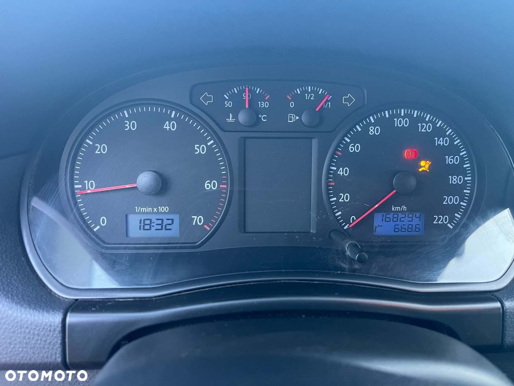 Volkswagen Polo - 10