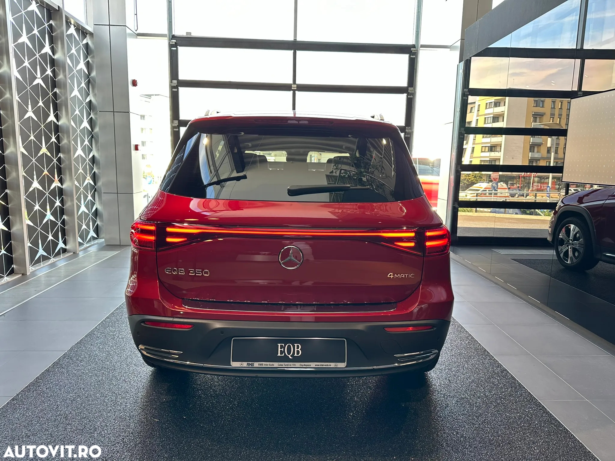 Mercedes-Benz EQB 350 4MATIC - 3