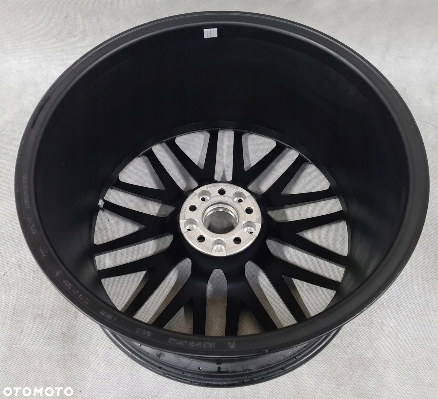 Felga Mercedes SL AMG A2324013000 11x21 ET67 - 4