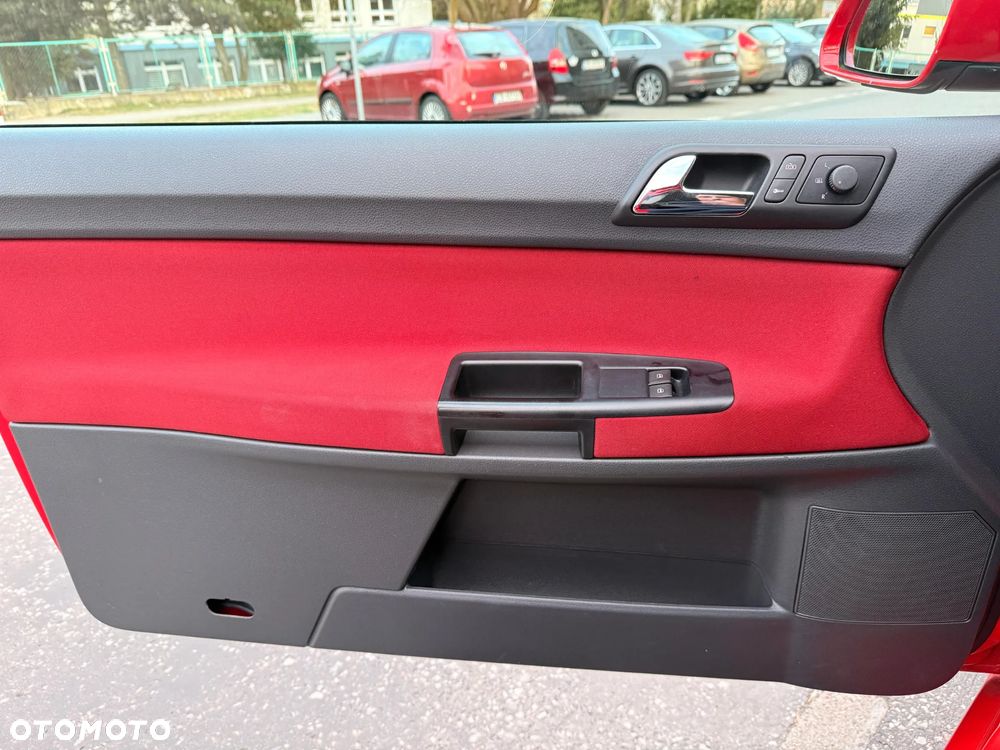 Volkswagen Polo 1.9 TDI Sportline - 14